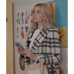 Ginny & Georgia S02 Brianne Howey (Georgia Miller) Plaid Coat Ginny & Georgia S02 Brianne Howey (Georgia Miller) Plaid Coat