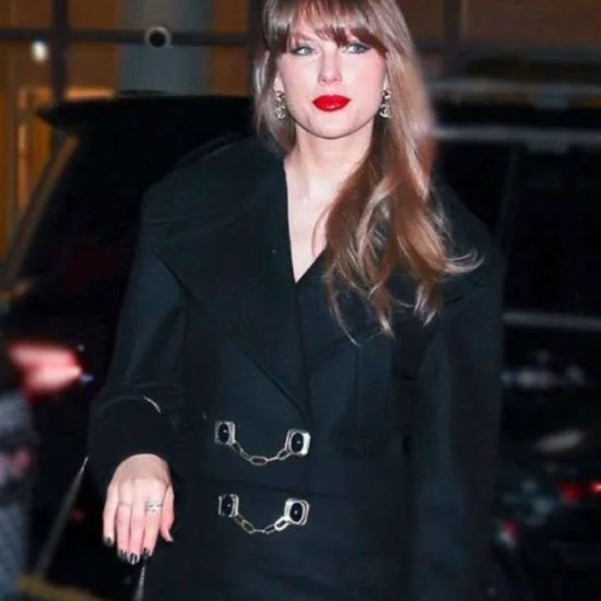 Taylor Swift Cropped Black Peacoat Taylor Swift Cropped Black Peacoat