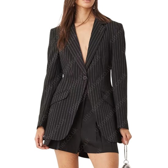 Yellowstone Beth Dutton (Kelly Reilly) Striped Blazer Yellowstone Beth Dutton (Kelly Reilly) Striped Blazer