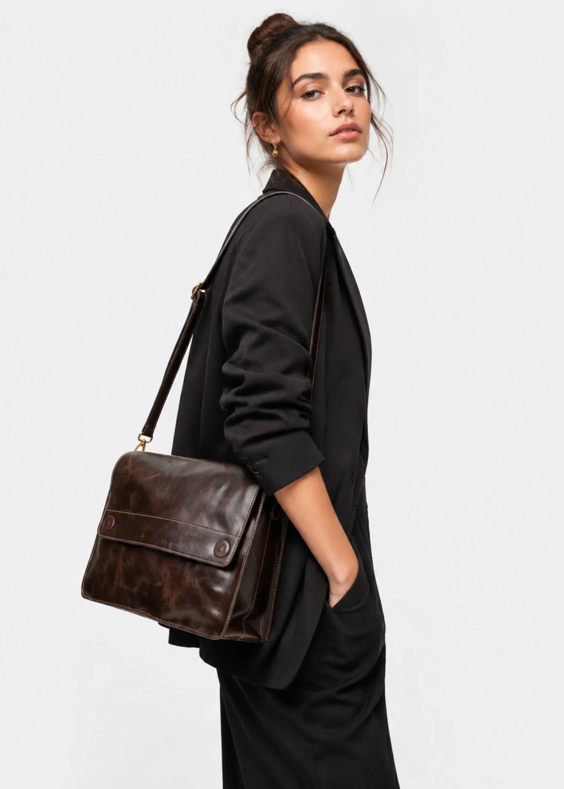 leather-messenger-bag-for-office-laptop.webp