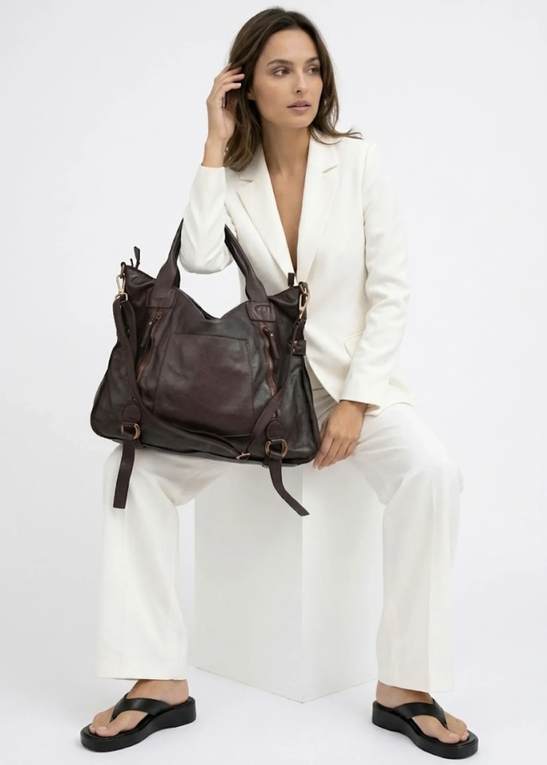 vintage-brown-leather-slouchy-hobo-purse.webp